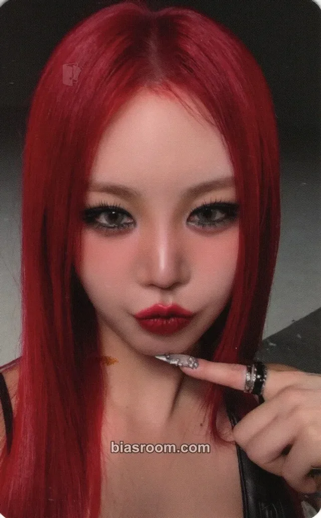 Soojin - Soojin - BADITUDE Album baddie version album photocard
