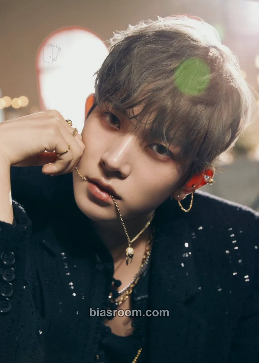 Heeseung DARK BLOOD Photocard - ENHYPEN - ENHYPEN K-pop photocard