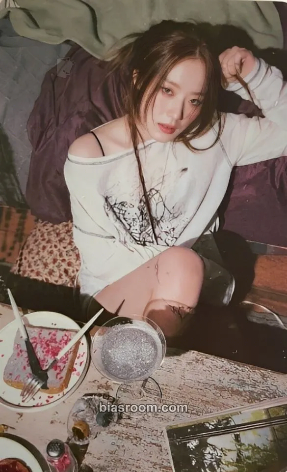 Shuhua I Feel Photocard - i-dle - i-dle K-pop photocard
