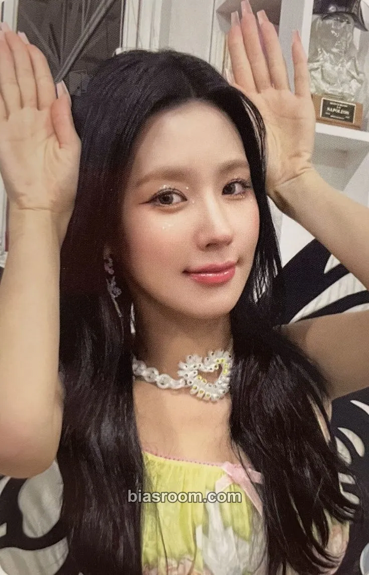 Miyeon I Feel Photocard - i-dle - i-dle K-pop photocard