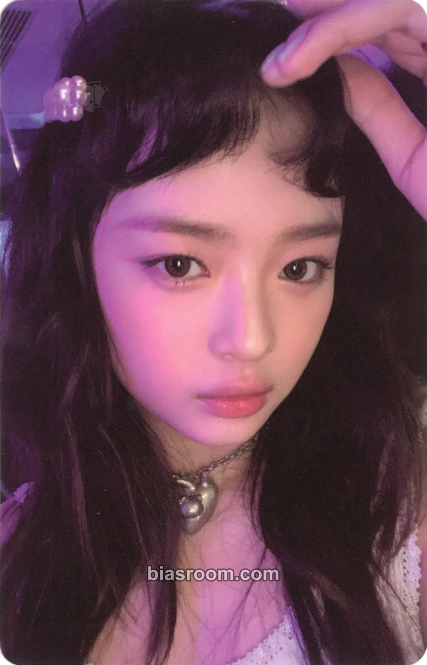 Hanni NewJeans 2nd EP “Get Up” Photocard - NewJeans - NewJeans K-pop photocard