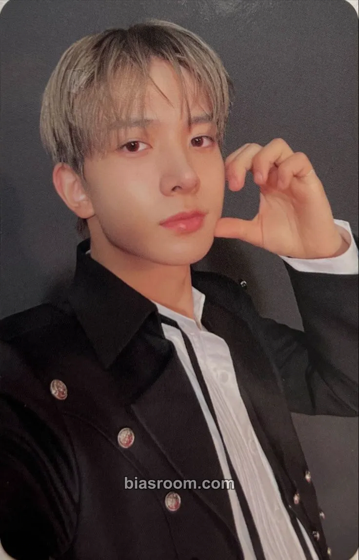 Heeseung DARK BLOOD Photocard - ENHYPEN - ENHYPEN K-pop photocard