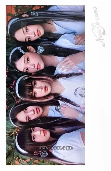 NewJeans 2nd EP “Get Up” Photocard - NewJeans - NewJeans K-pop photocard