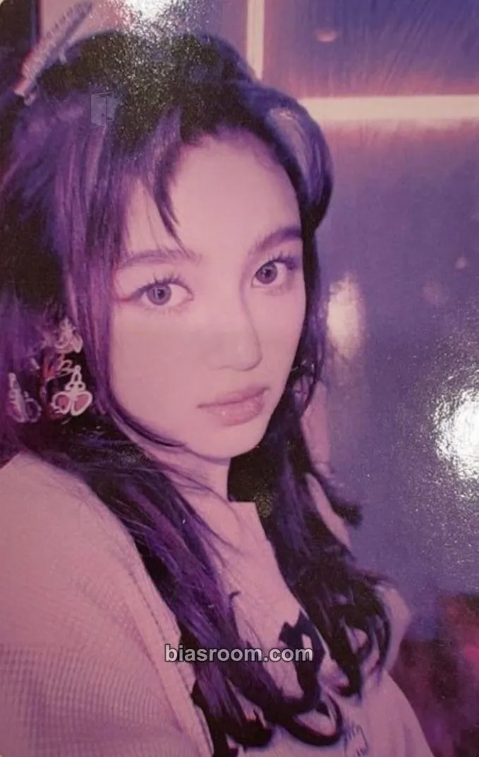 Danielle NewJeans 2nd EP “Get Up” Photocard - NewJeans - NewJeans K-pop photocard