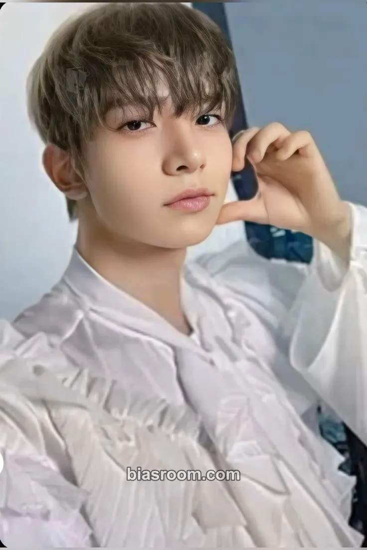 Heeseung DARK BLOOD Photocard - ENHYPEN - ENHYPEN K-pop photocard