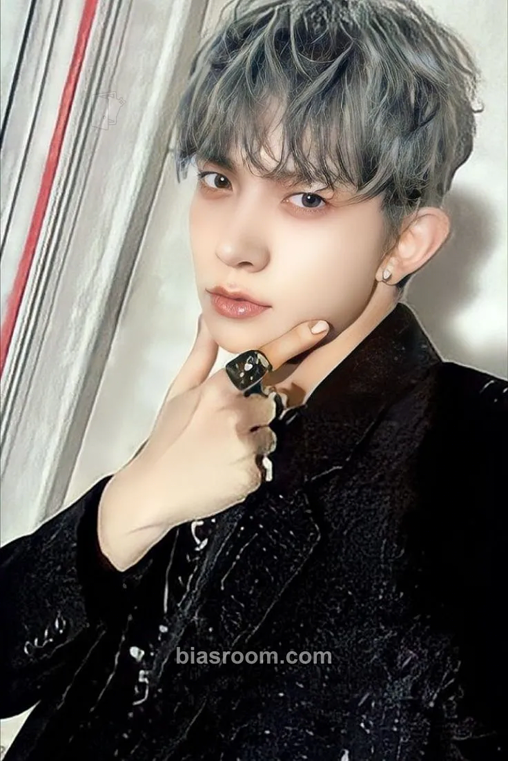 Heeseung DARK BLOOD Photocard - ENHYPEN - ENHYPEN K-pop photocard