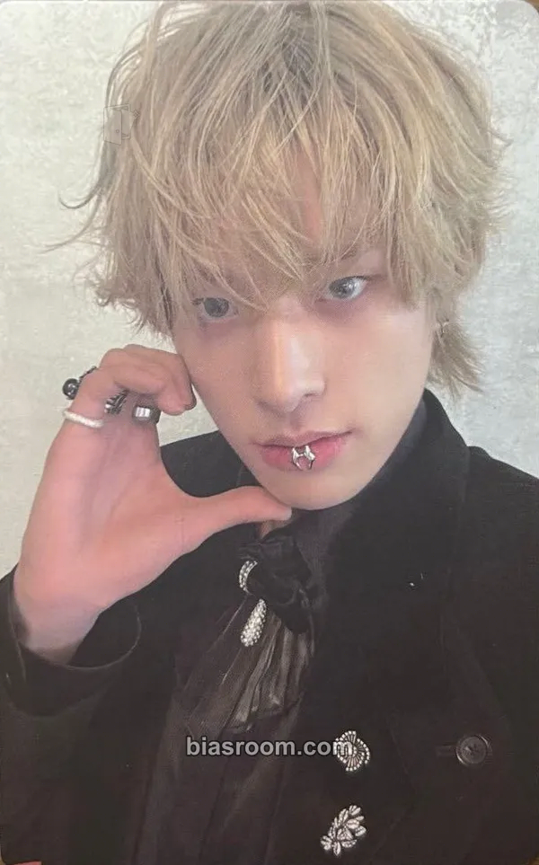 Jake DARK BLOOD Photocard - ENHYPEN - ENHYPEN K-pop photocard