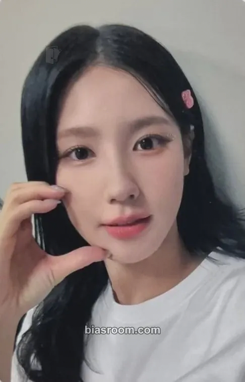 Miyeon I Feel Photocard - i-dle - i-dle K-pop photocard