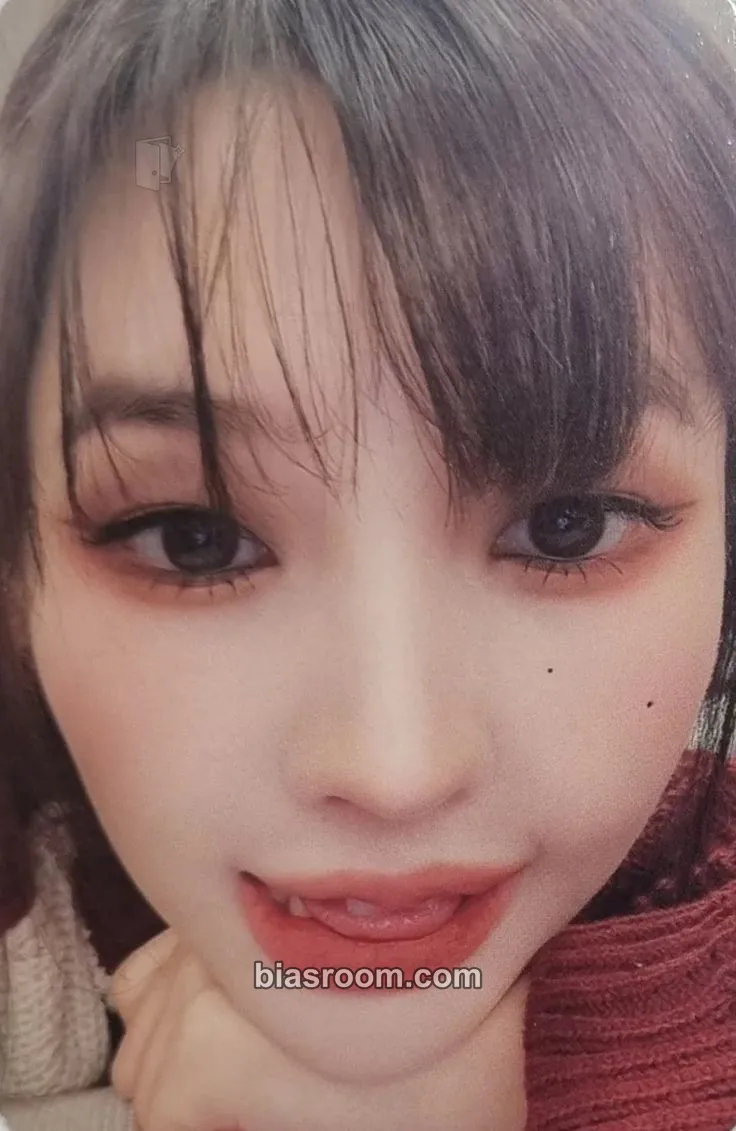 Soyeon I Feel Photocard - i-dle - i-dle K-pop photocard