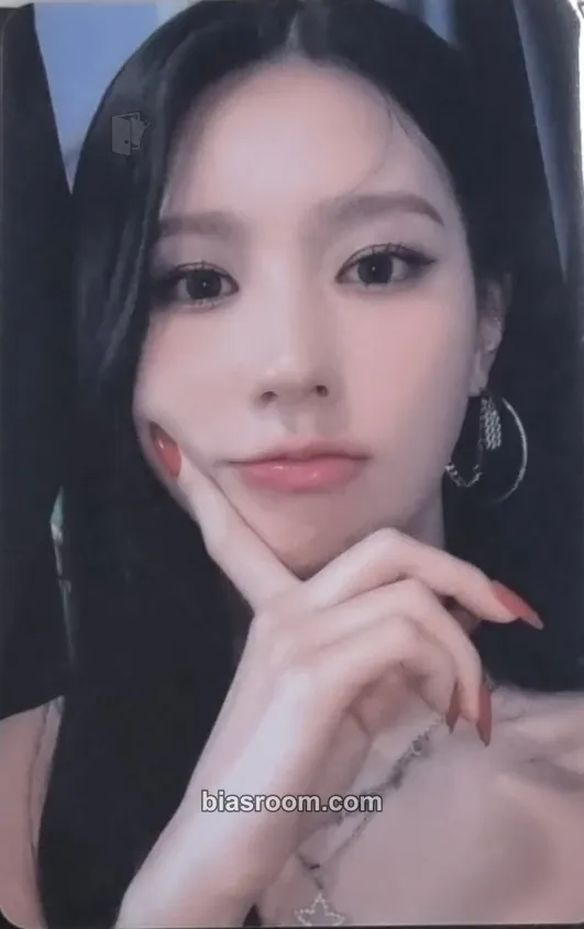 Miyeon I Feel Photocard - i-dle - i-dle K-pop photocard