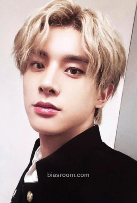 Jake PIECES OF MEMORIES & Memories : STEP 2 Photocard - ENHYPEN - ENHYPEN K-pop photocard