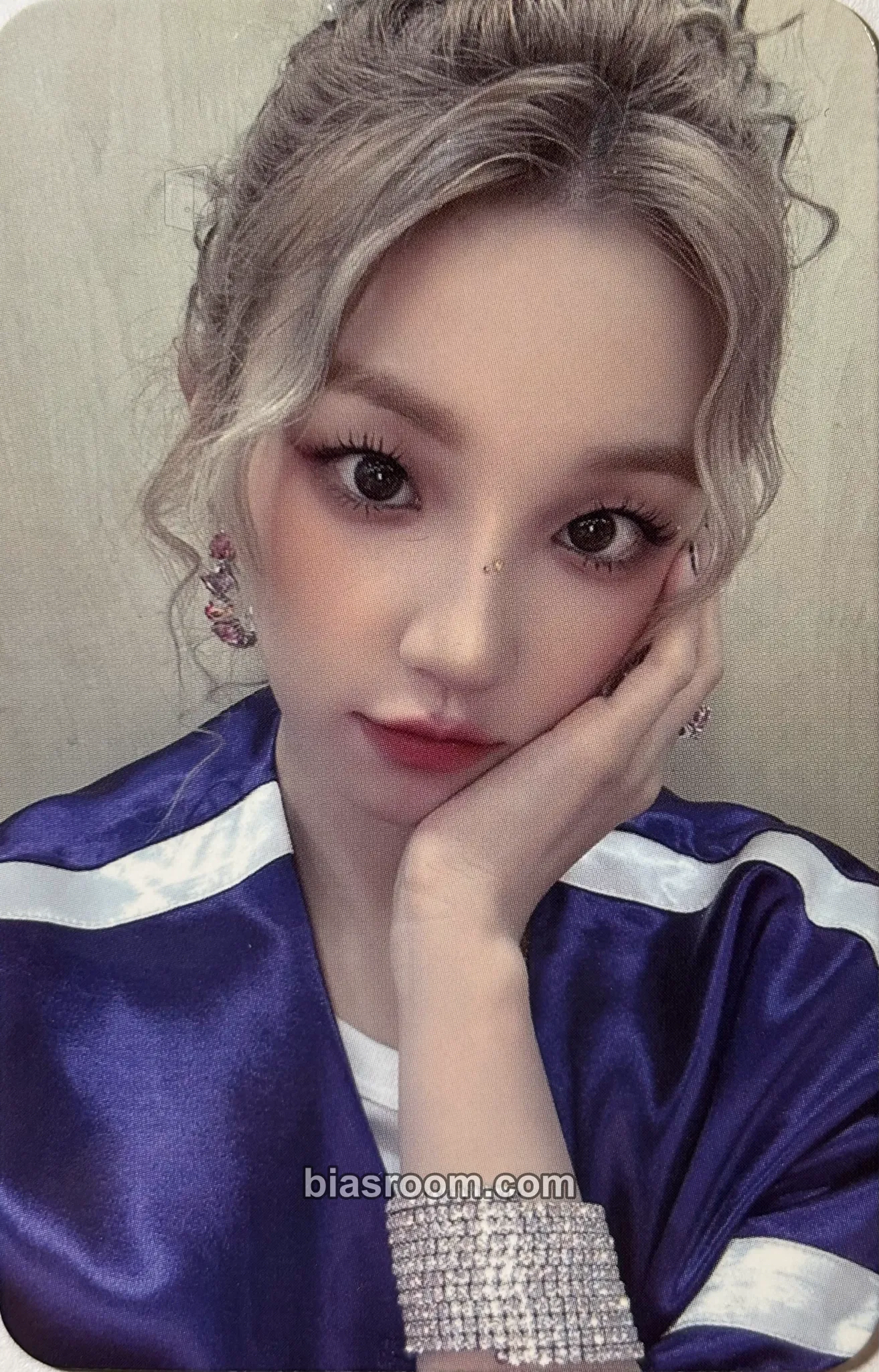 Yuqi I Feel Photocard - i-dle - i-dle K-pop photocard