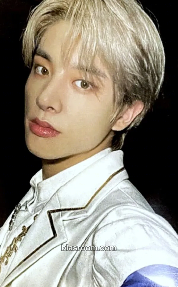 Jake ENHYPEN WORLD TOUR <MANIFESTO> in SEOUL Photocard - ENHYPEN - ENHYPEN K-pop photocard