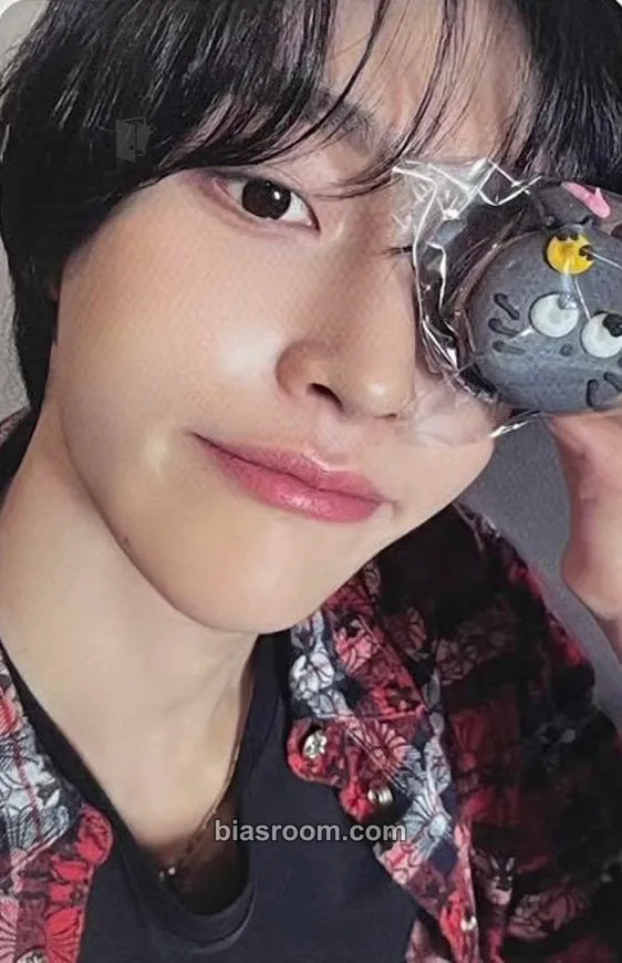 Wonbin Riizing : Epilogue Photocard - RIIZE - RIIZE K-pop photocard