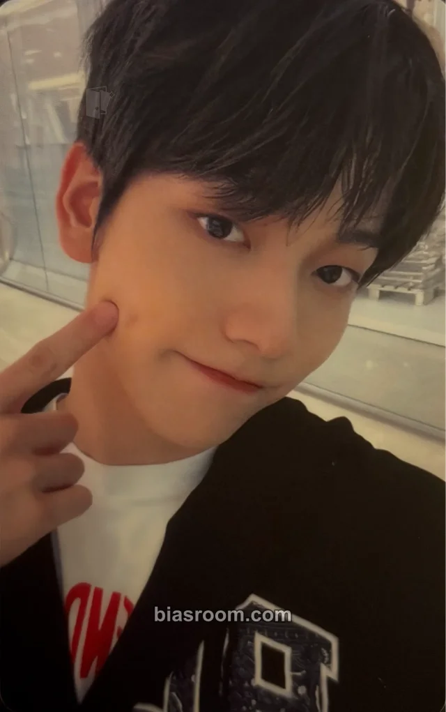 TOMORROW X TOGETHER - Soobin - The Chaos Chapter: FREEZE Album round 1 m2u lucky draw (LD)