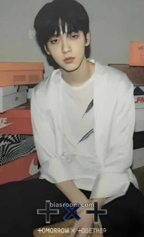 Soobin The Chaos Chapter: FREEZE Photocard - TOMORROW X TOGETHER - TOMORROW X TOGETHER K-pop photocard