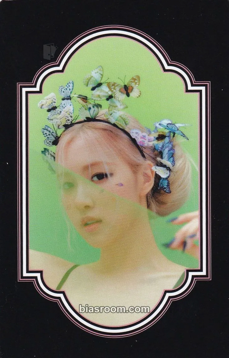 Rosé 2021 SEASON'S GREETINGS - DVD & KIT VIDEO Photocard - BLACKPINK - BLACKPINK K-pop photocard