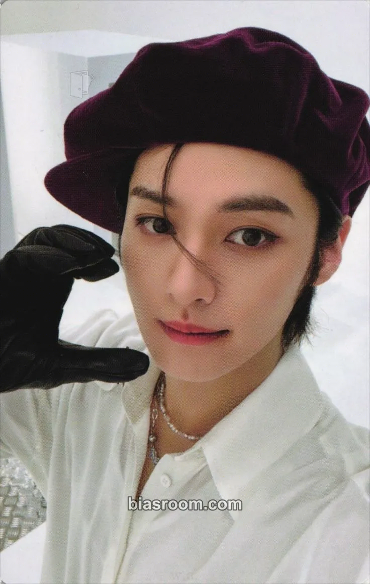 Lee Know 5-STAR Photocard - Stray Kids - Stray Kids K-pop photocard