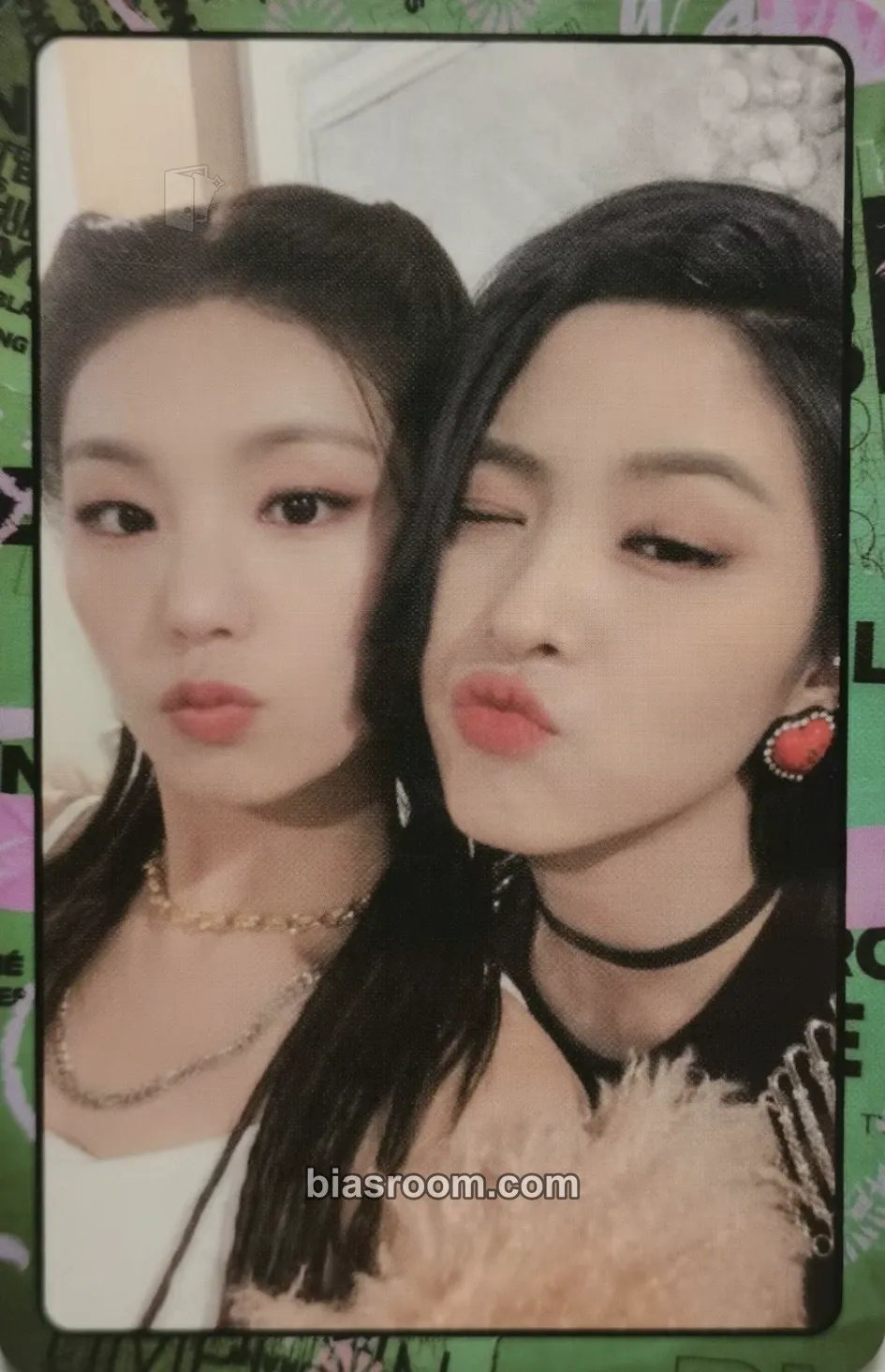 IT’z ME Photocard - ITZY - ITZY K-pop photocard