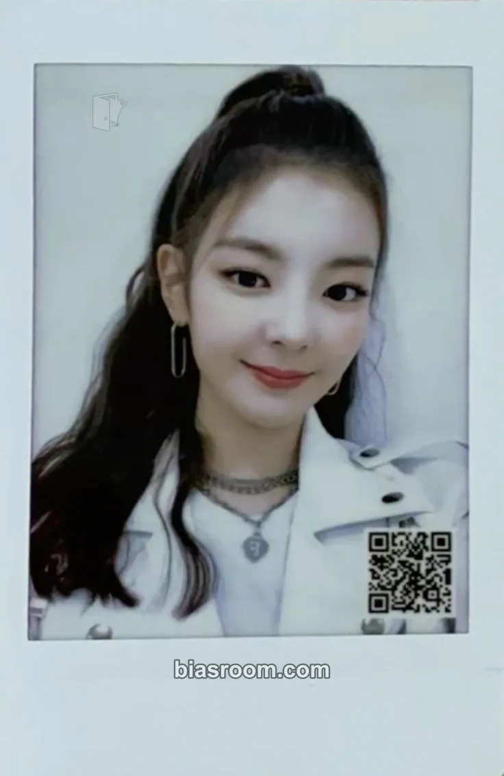 Lia IT’z ME Photocard - ITZY - ITZY K-pop photocard