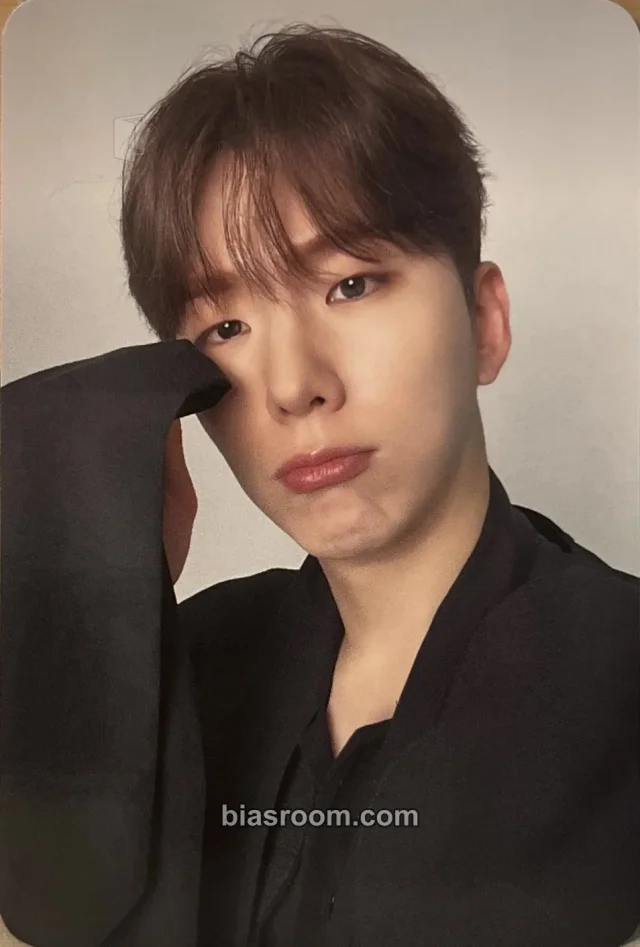 MONSTA X - Kihyun - Moments of November Other photobook pre-order benefit (pob) soundwave