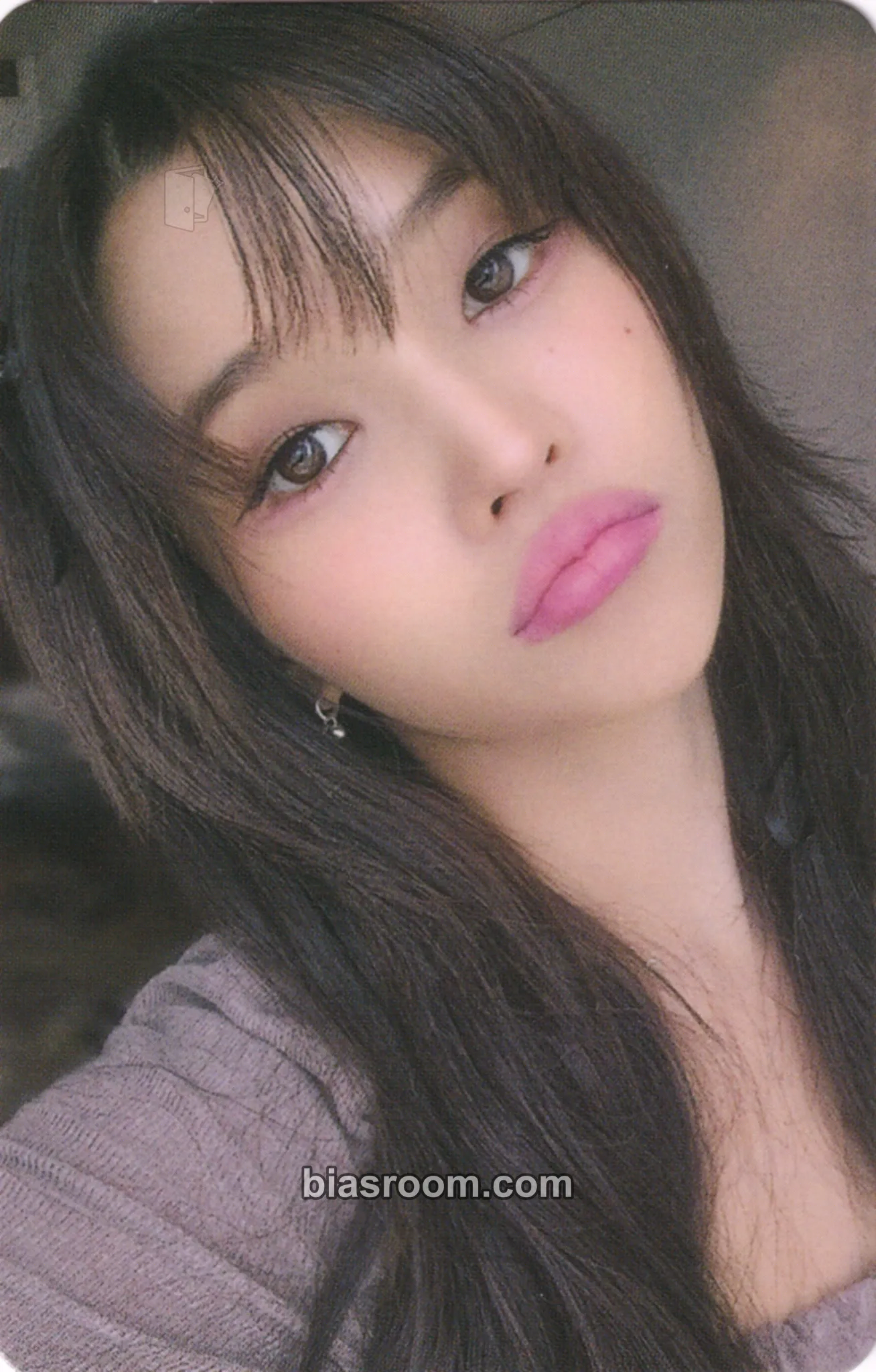 Soyeon I Feel Photocard - i-dle - i-dle K-pop photocard