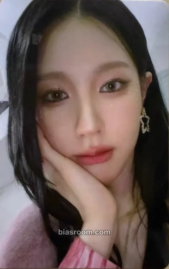 Miyeon I Feel Photocard - i-dle - i-dle K-pop photocard