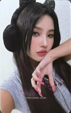 Soyeon I Feel Photocard - i-dle - i-dle K-pop photocard