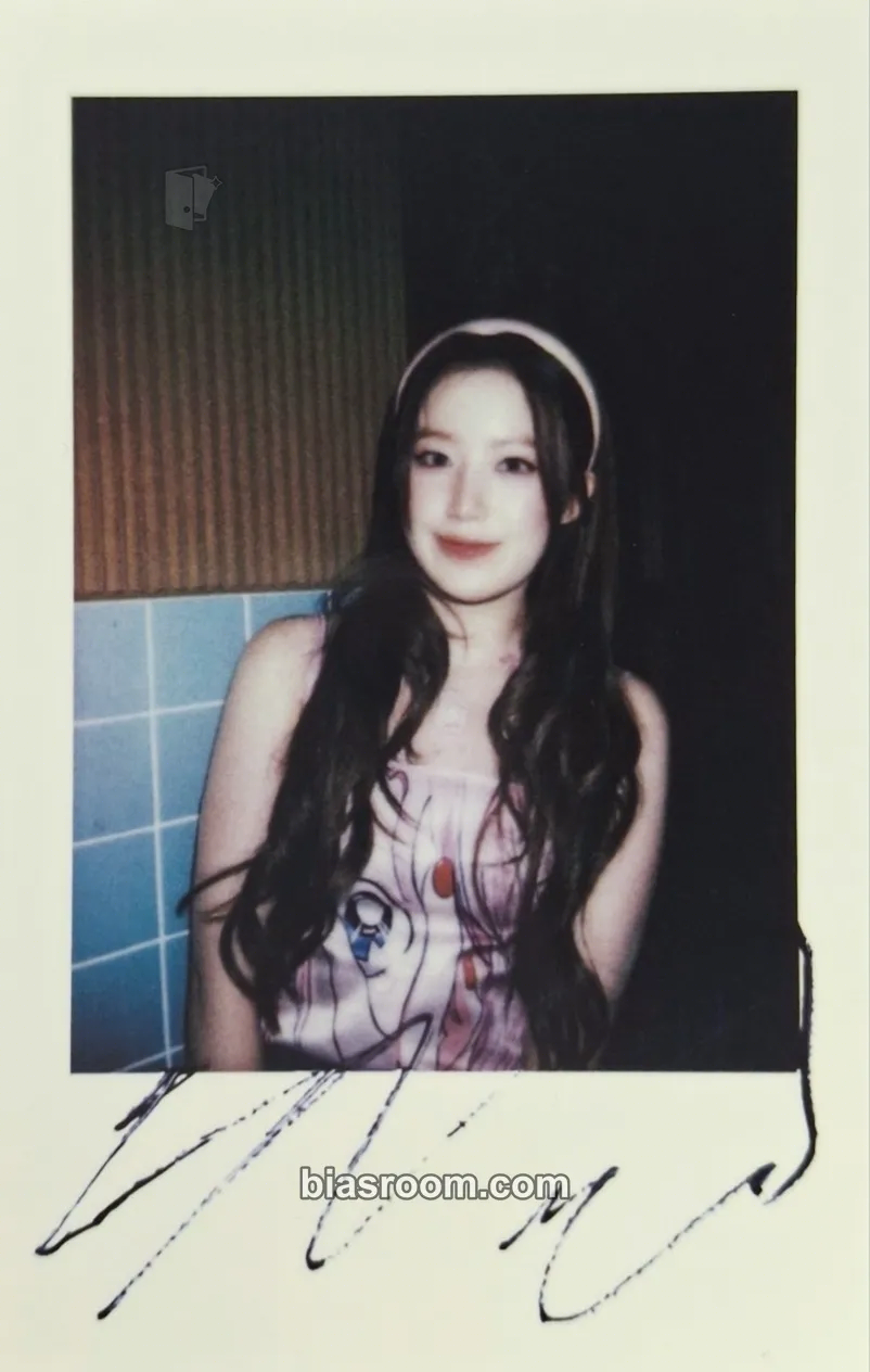 Shuhua I Feel Photocard - i-dle - i-dle K-pop photocard