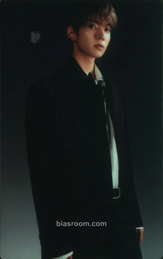 Heeseung World Tour 'Fate' Photocard - ENHYPEN - ENHYPEN K-pop photocard