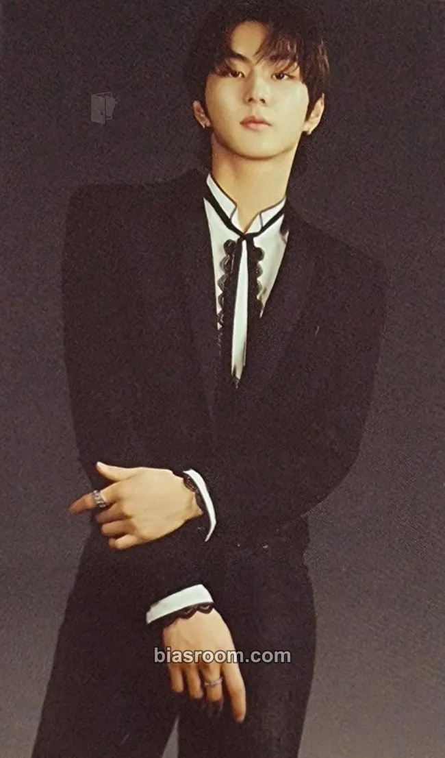 Jungwon World Tour 'Fate' Photocard - ENHYPEN - ENHYPEN K-pop photocard
