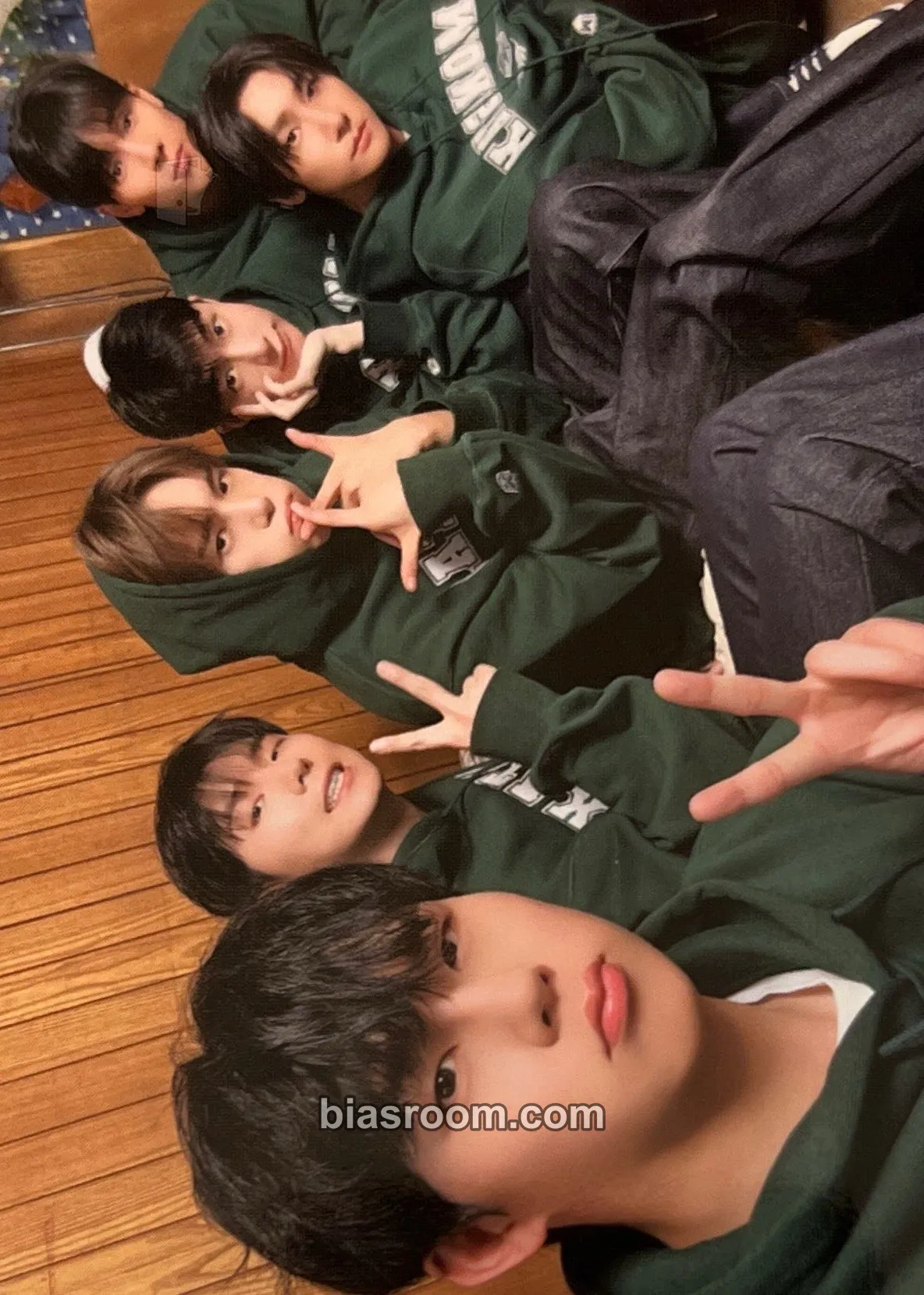 'Monologue' The 10th Anniversary Pop-Up Store Photocard - MONSTA X - MONSTA X K-pop photocard