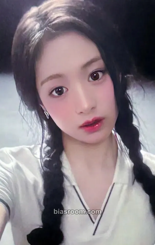 Ahyeon See You There 1st Fanmeeting Photocard - BABYMONSTER - BABYMONSTER K-pop photocard