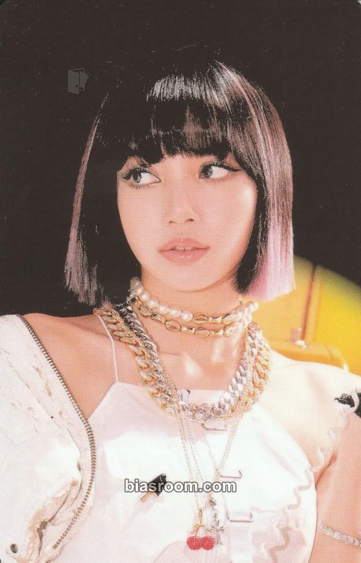 Lisa Blackpink in Your Area Pop-Up Store & Exhibition Photocard - BLACKPINK - BLACKPINK K-pop photocard
