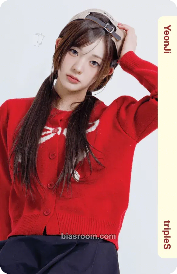 Yeonji Ever01 Physical Objekts Photocard - tripleS - tripleS K-pop photocard