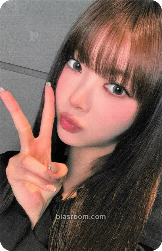 Hong Eunchae HOT Photocard - LE SSERAFIM - LE SSERAFIM K-pop photocard
