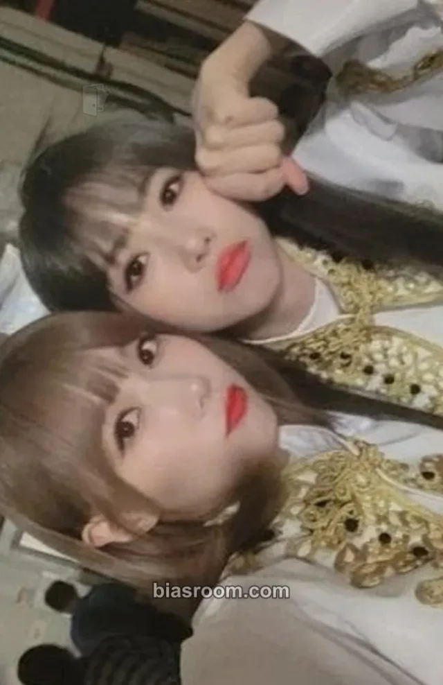 Dreamcatcher - JiU & Siyeon - Raid of Dream Album broadcast gift
