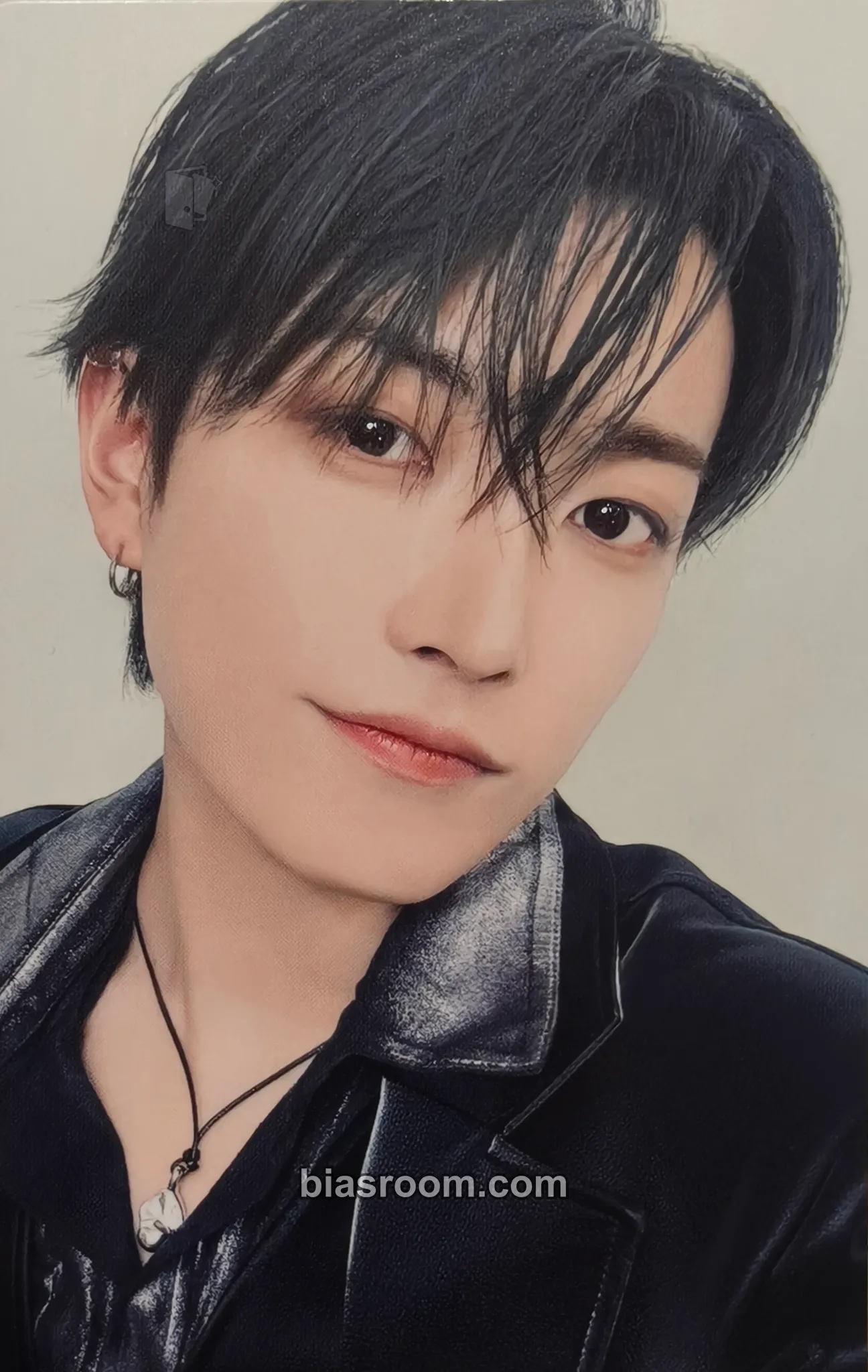 Hongjoong Ashes to Light Photocard - ATEEZ - ATEEZ K-pop photocard