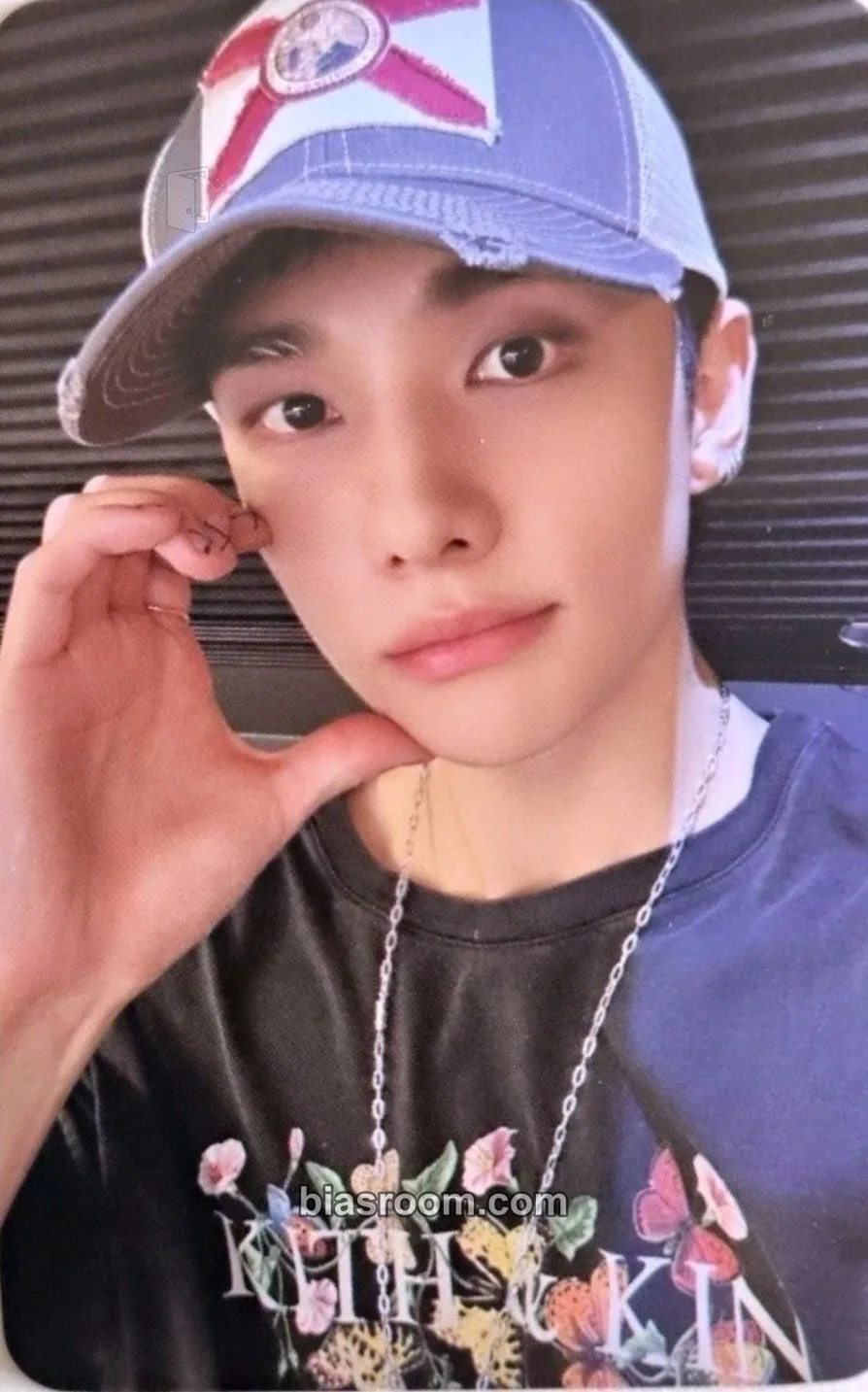 Hyunjin KARMA Photocard - Stray Kids - Stray Kids K-pop photocard