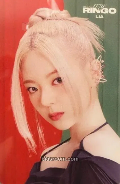 Lia Ringo Photocard - ITZY - ITZY K-pop photocard