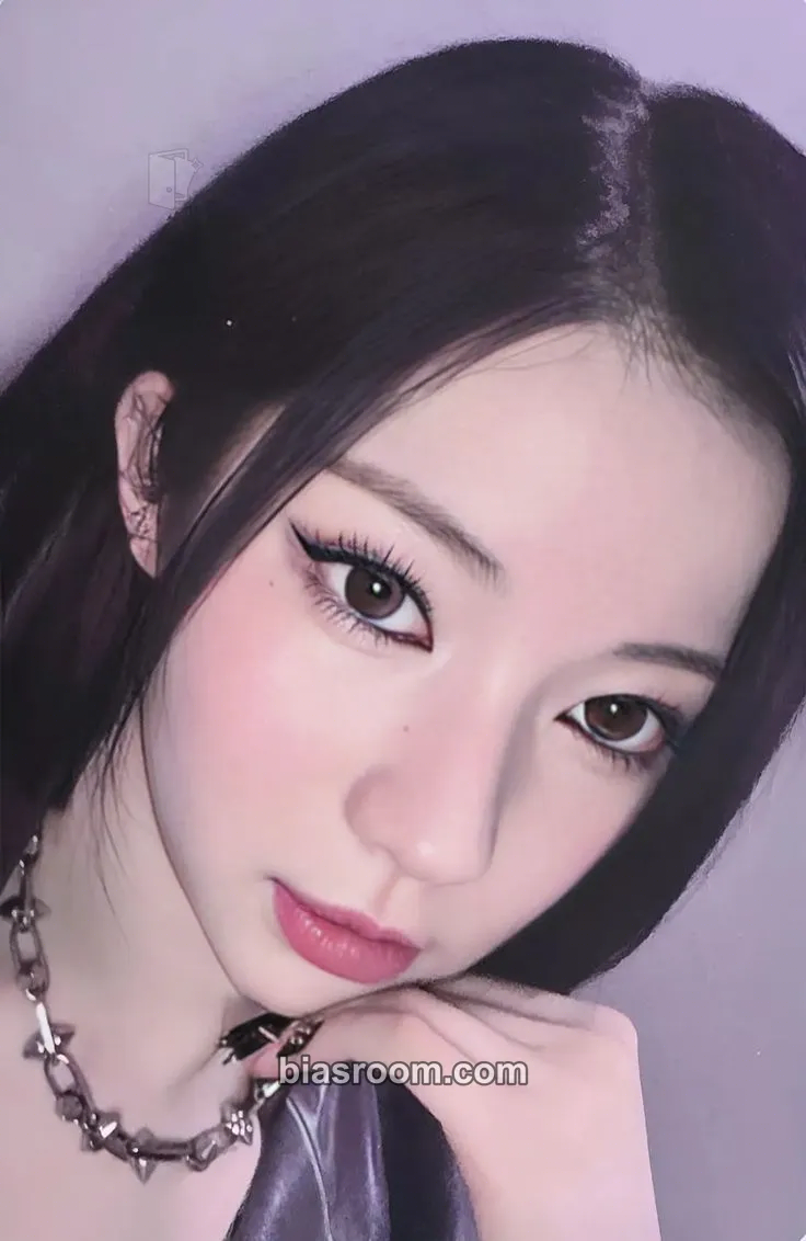Asa Hello Monsters 1st World Tour Photocard - BABYMONSTER - BABYMONSTER K-pop photocard