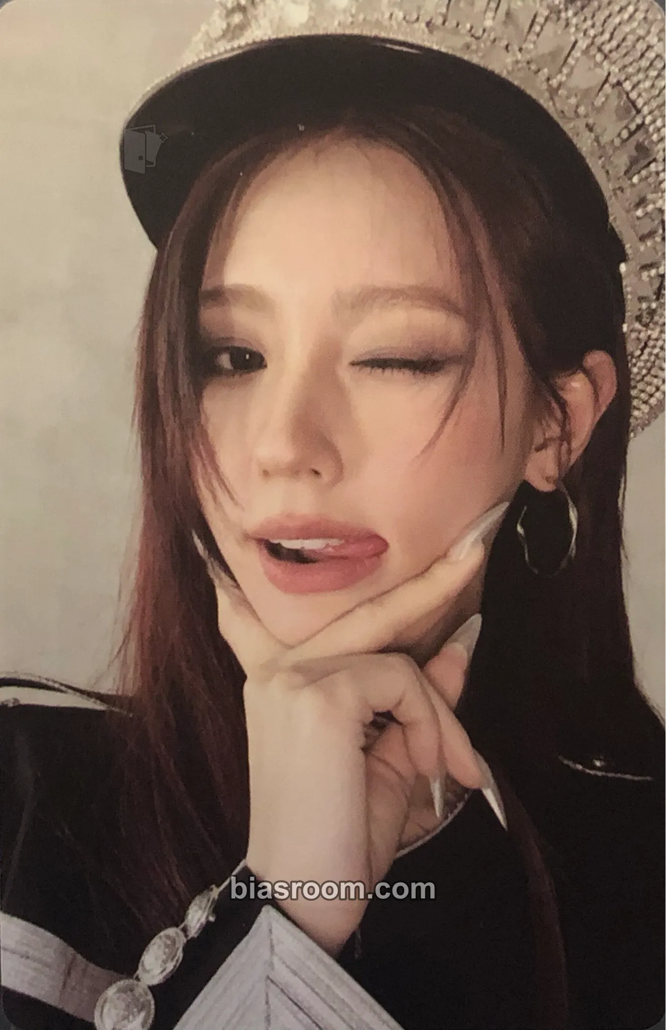Miyeon 2 Photocard - i-dle - i-dle K-pop photocard