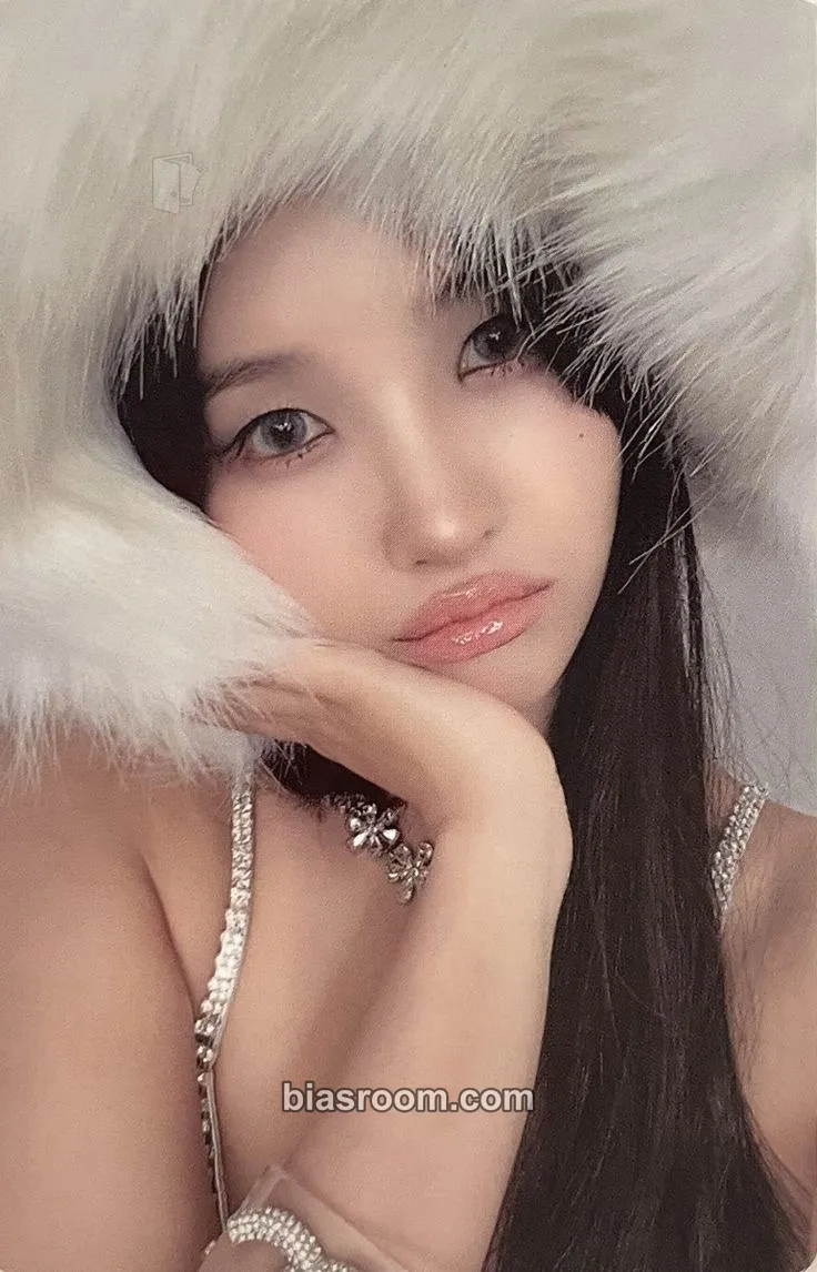 Soyeon 2 Photocard - i-dle - i-dle K-pop photocard