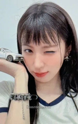 Miyeon MY, Lover Photocard - i-dle - i-dle K-pop photocard