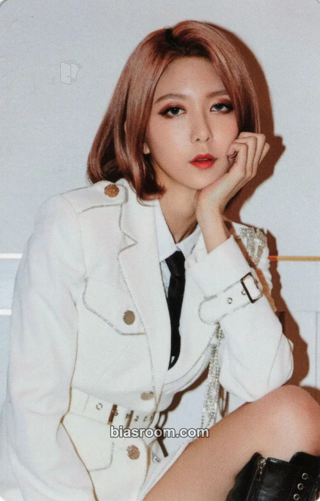 Dami Insomnia 1st official fanclub Photocard - Dreamcatcher - Dreamcatcher K-pop photocard