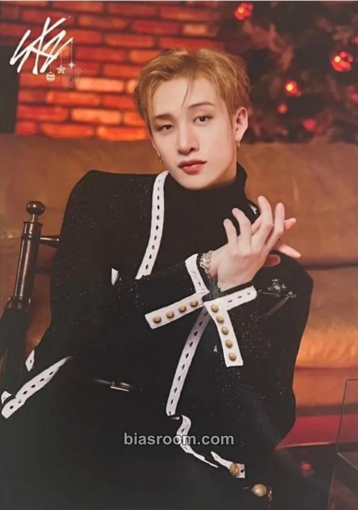 Bang Chan SHIBUYA109 XMAS x Stray Kids Photocard - Stray Kids - Stray Kids K-pop photocard