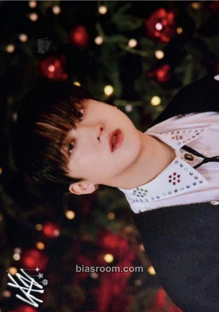 Changbin SHIBUYA109 XMAS x Stray Kids Photocard - Stray Kids - Stray Kids K-pop photocard