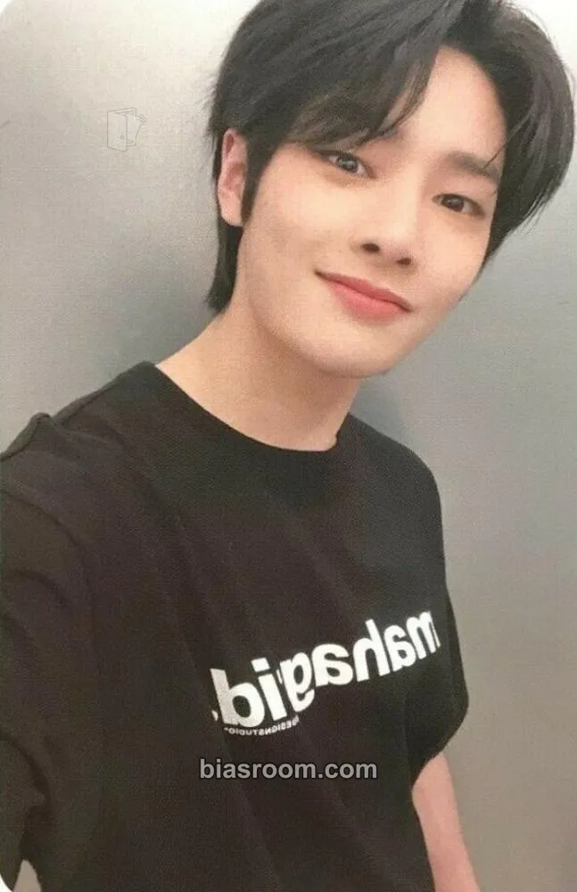 I.N Mahagrid x Stray Kids Photocard - Stray Kids - Stray Kids K-pop photocard