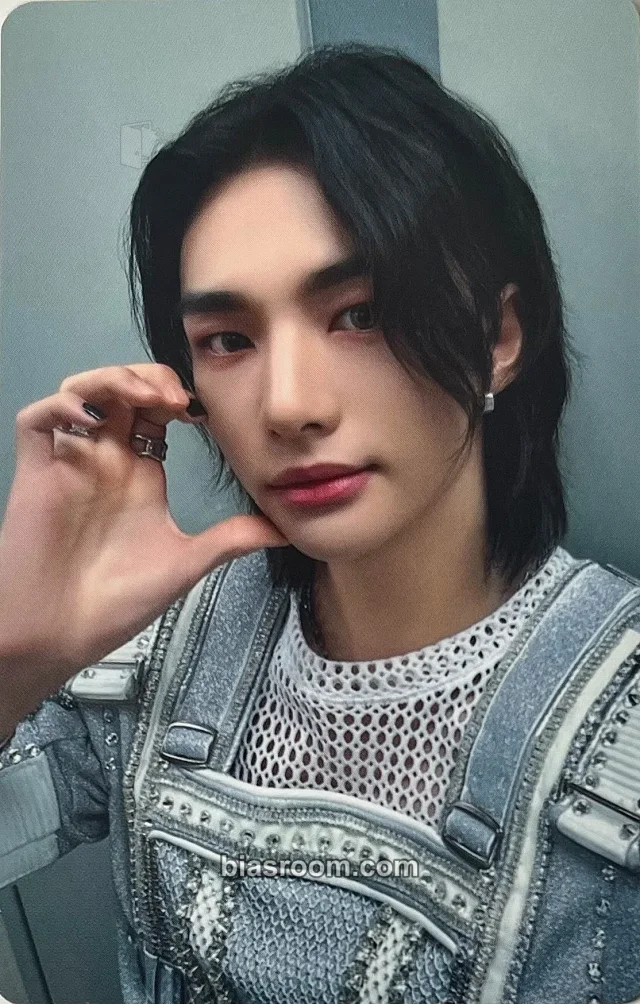 Stray Kids - Hyunjin - 5-STAR Dome Tour 2023 Blu-ray Other limited version bluray version photocard set