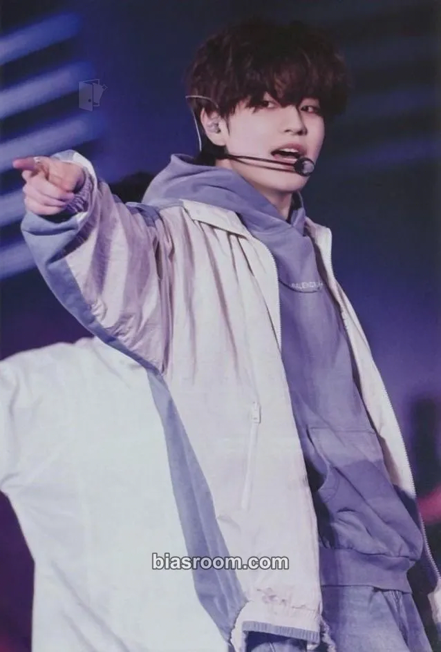 Seungmin 5-STAR Dome Tour 2023 Blu-ray Photocard - Stray Kids - Stray Kids K-pop photocard